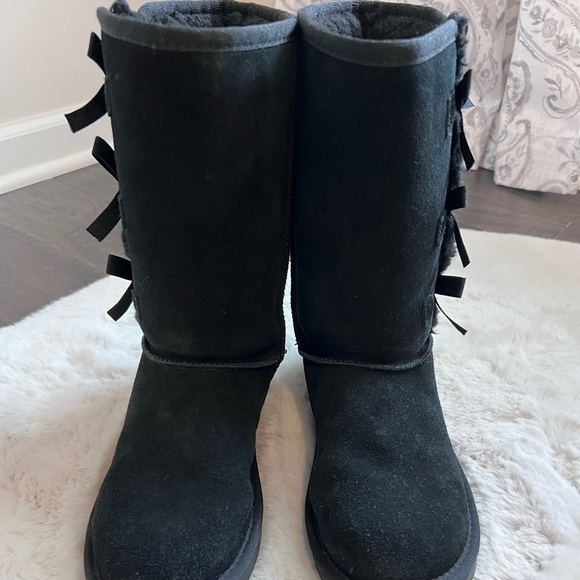 Koolaburra by Ugg Victoria Black Tall Bow Boots Size 5 - Picture 3 of 11